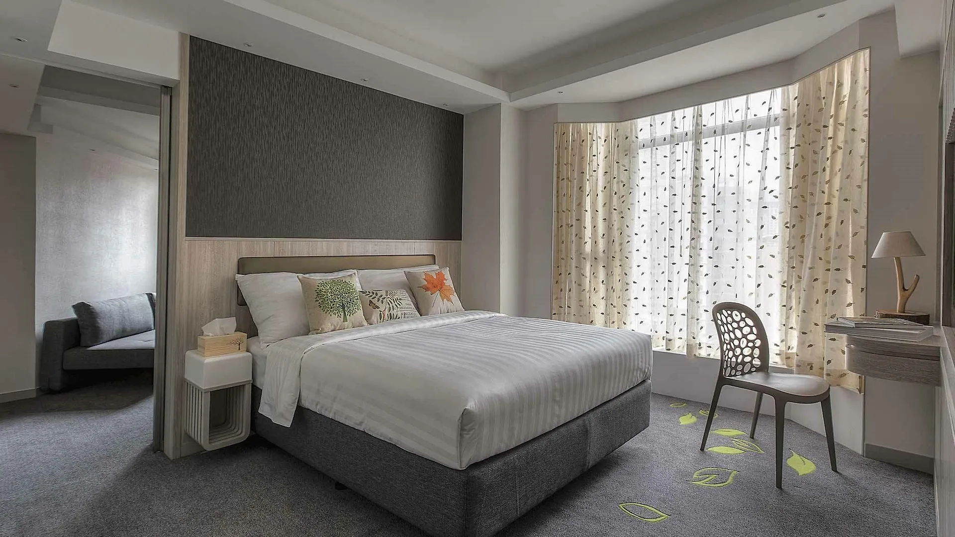 Stanford Hillview Hotel Hongkong 4*,  Kína