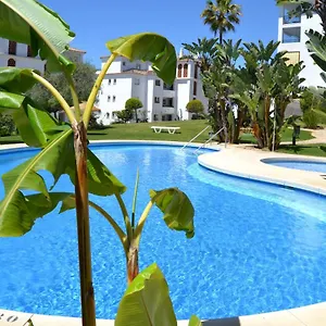 Luxury Garden - Walking Distance To The Sea , Sitio de Calahonda Spain