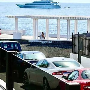 Luxury Sea Front Iv , Playa Honda (Lanzarote) Spain